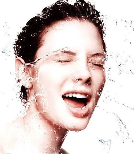 The Importance of Hydration in Skin Regeneration